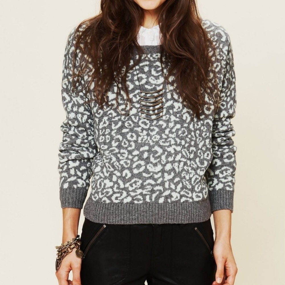 Free People Cool Cat Oversized Gray and White Animal Print Sweater Size S